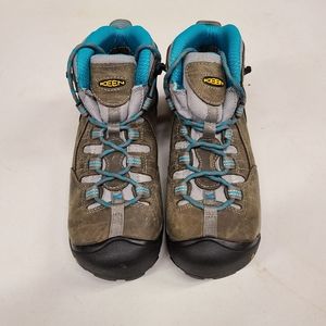Keen Safety Toe shoes
